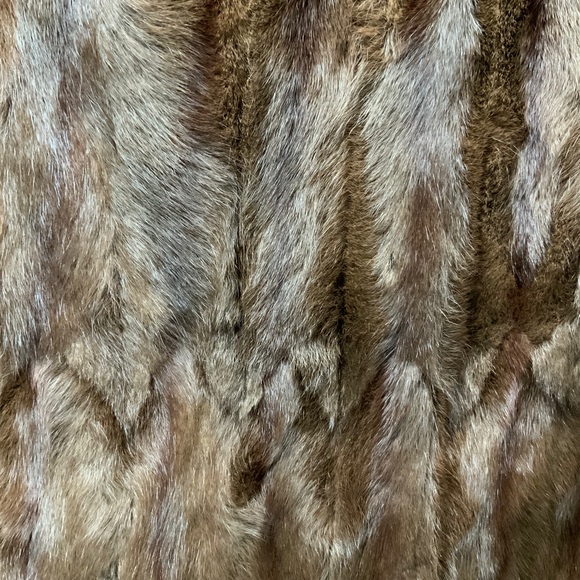 Ladies Fur Stole by Franklin Simon NY Fifth Ave. Size s/m - Picture 10 of 11